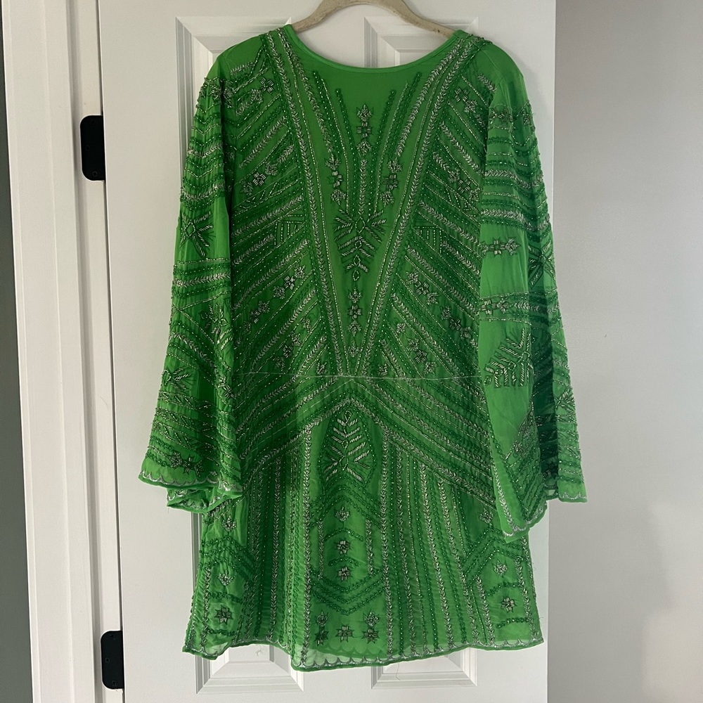 Blogger favorite green zara beaded tunic size S/M